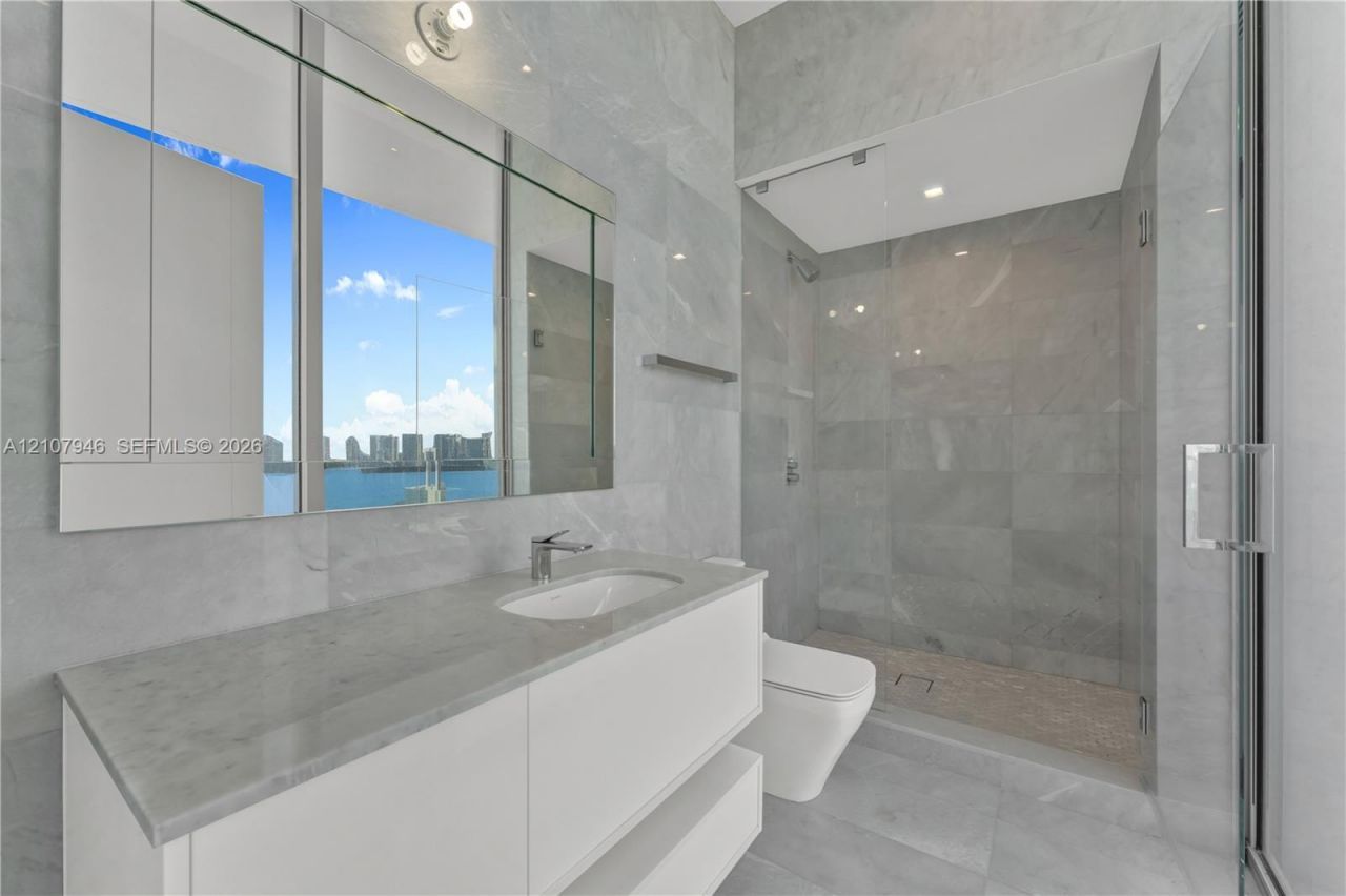 18501 Collins Ave, Unit 1501, Sunny Isles Beach, FL 33160 Photo