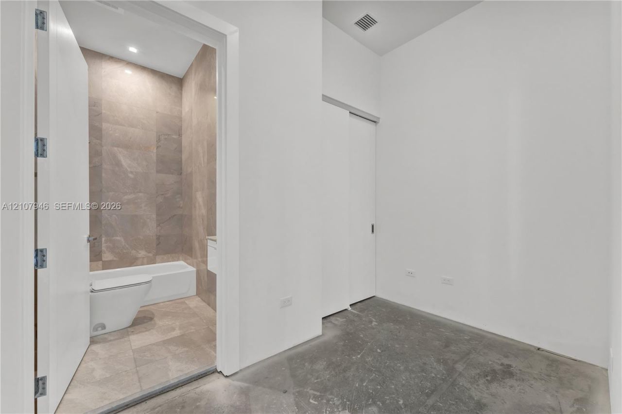 18501 Collins Ave, Unit 1501, Sunny Isles Beach, FL 33160 Photo