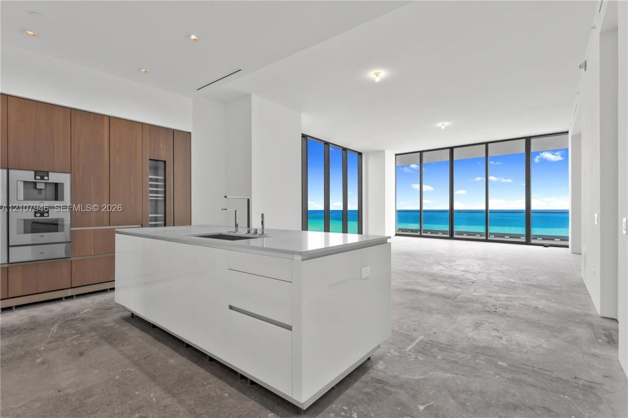 18501 Collins Ave, Unit 1501, Sunny Isles Beach, FL 33160 Photo