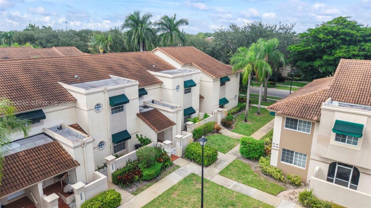 6626 Via Regina, Boca Raton, FL 33433 Photo