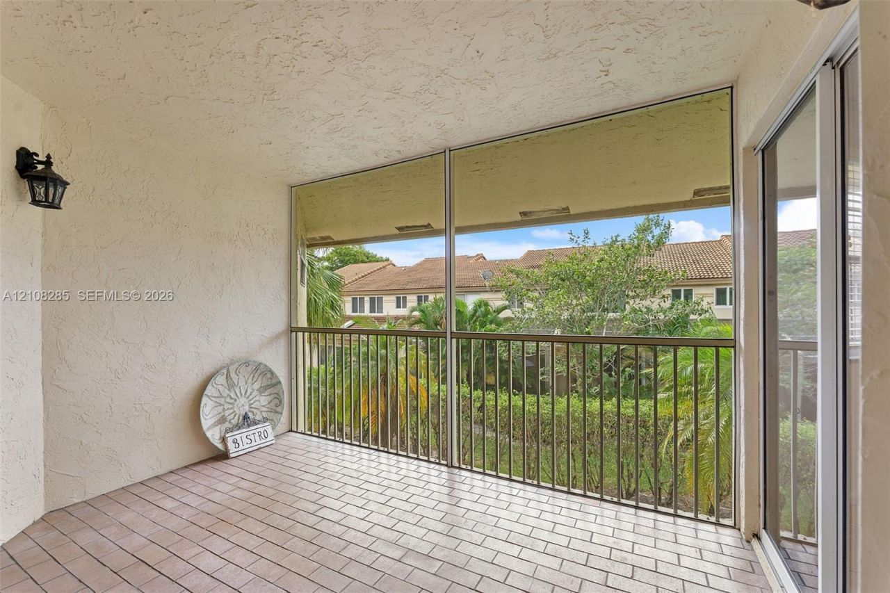 6626 Via Regina, Boca Raton, FL 33433 Photo