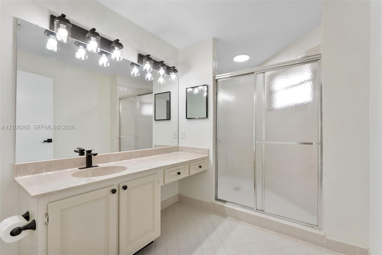 6626 Via Regina, Boca Raton, FL 33433 Photo