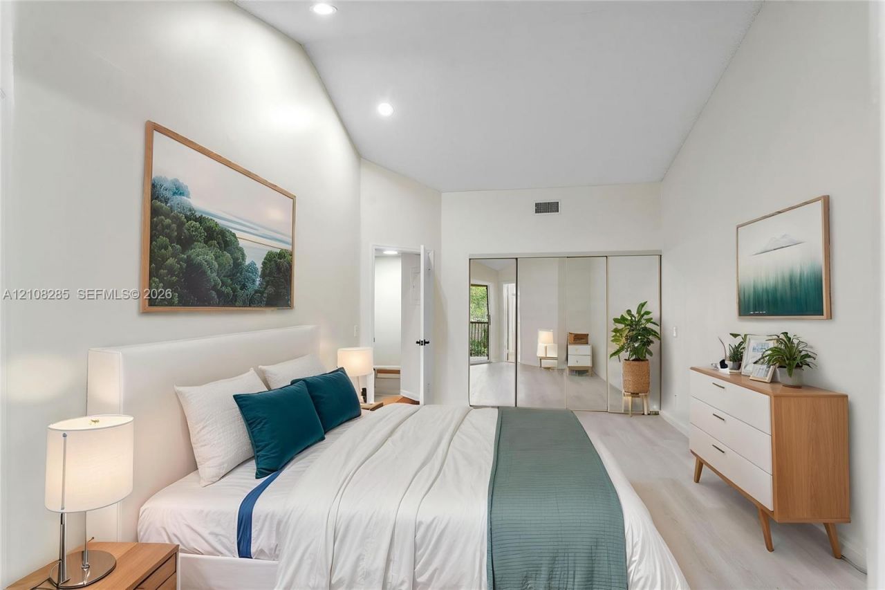 6626 Via Regina, Boca Raton, FL 33433 Photo