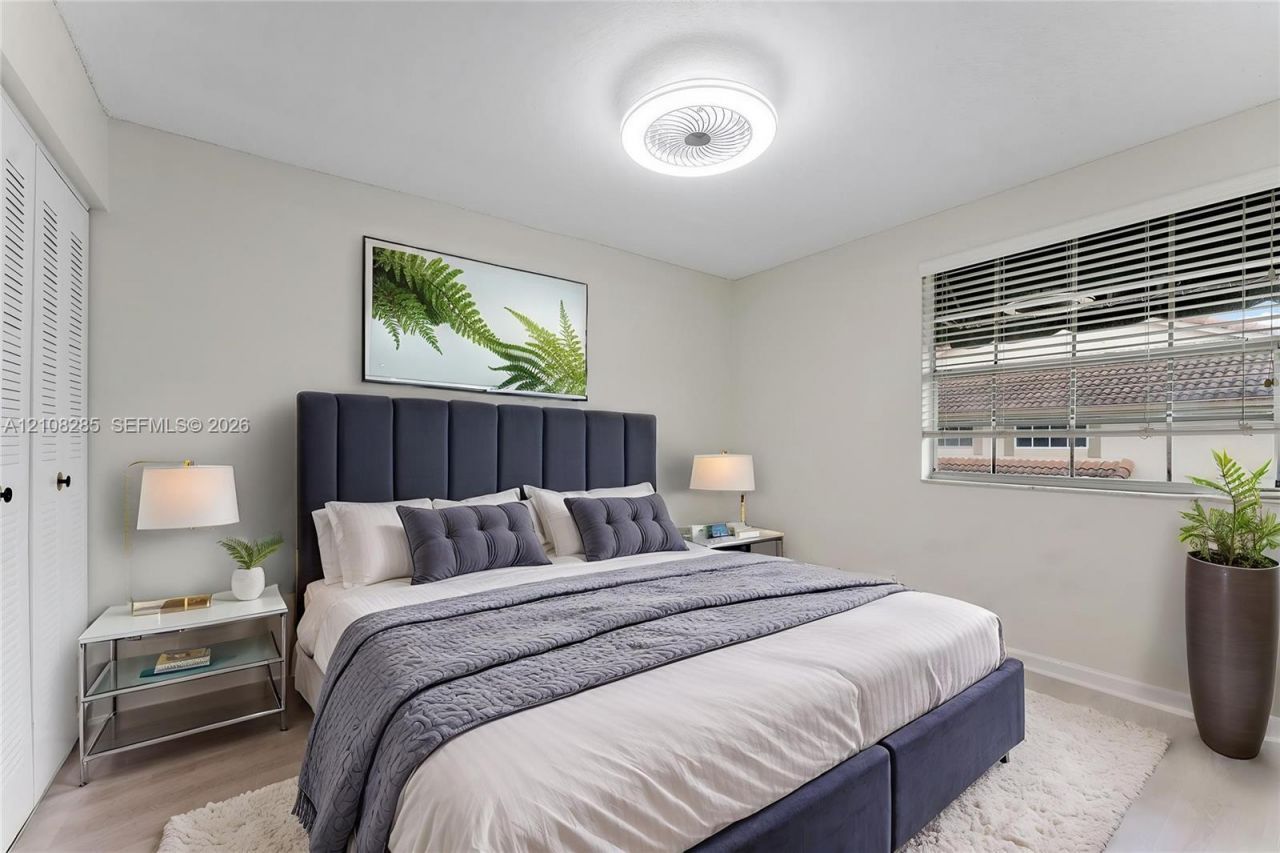6626 Via Regina, Boca Raton, FL 33433 Photo