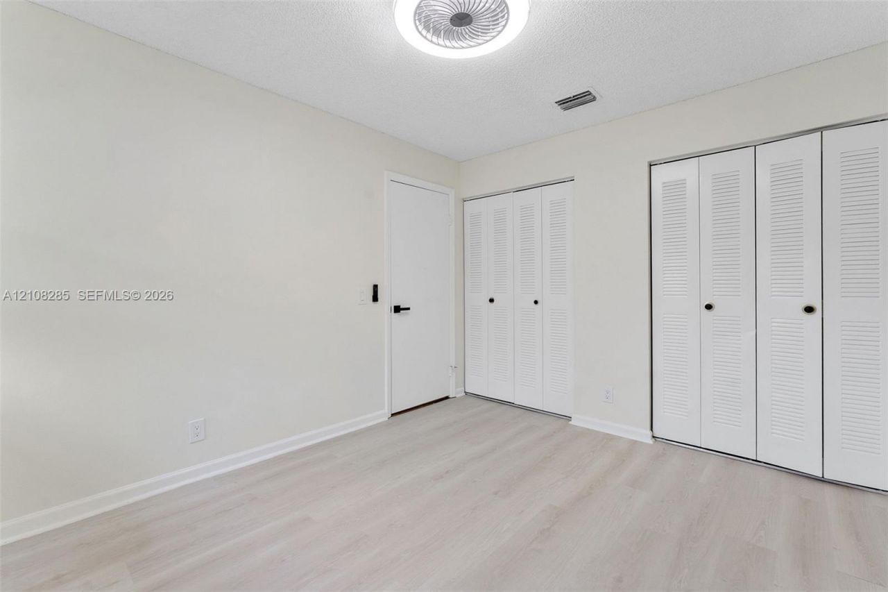 6626 Via Regina, Boca Raton, FL 33433 Photo