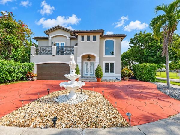 17608 SW 146th Ave , Miami, FL 33177