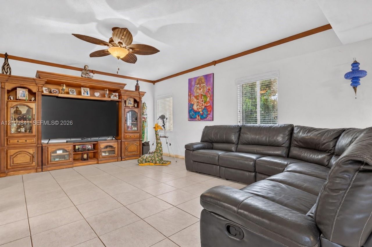 17608 SW 146th Ave , Miami, FL 33177 Photo