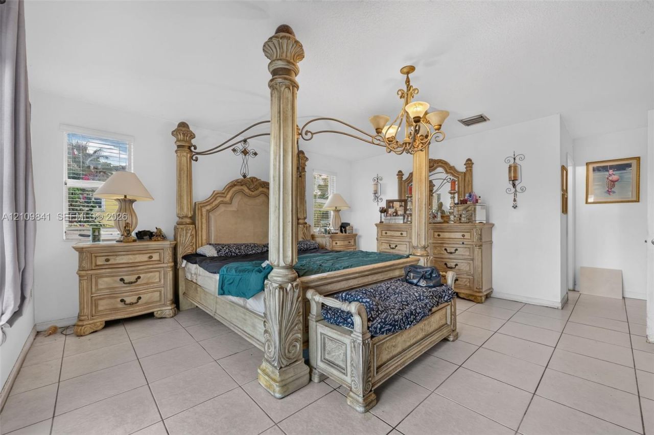 17608 SW 146th Ave , Miami, FL 33177 Photo