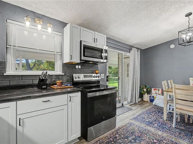 4091 Ranch Drive, Beavercreek, OH 45432 Photo 10