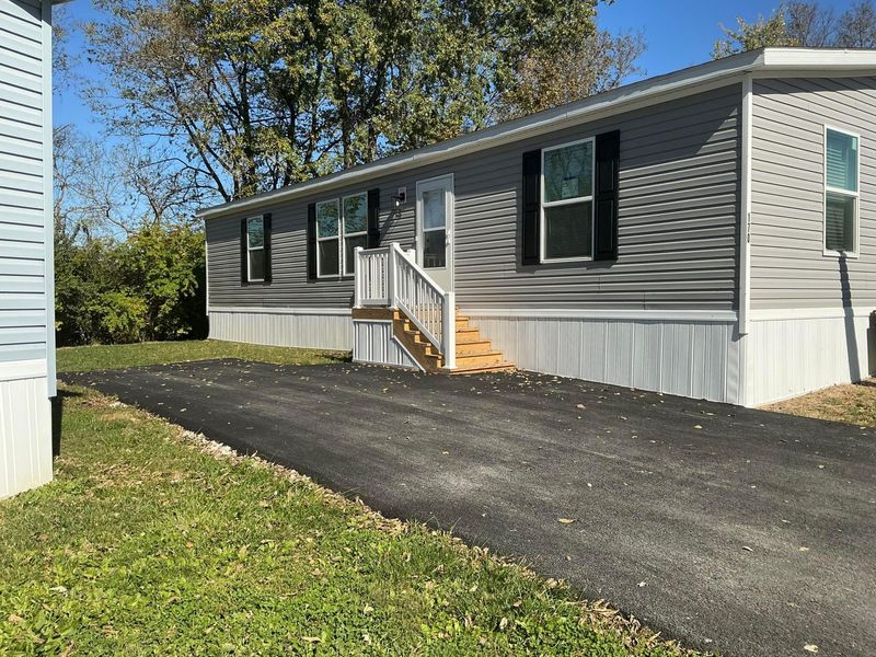 8565 Smith-Calhoun Road, Unit 170, Plain City, OH 43064 Photo 1
