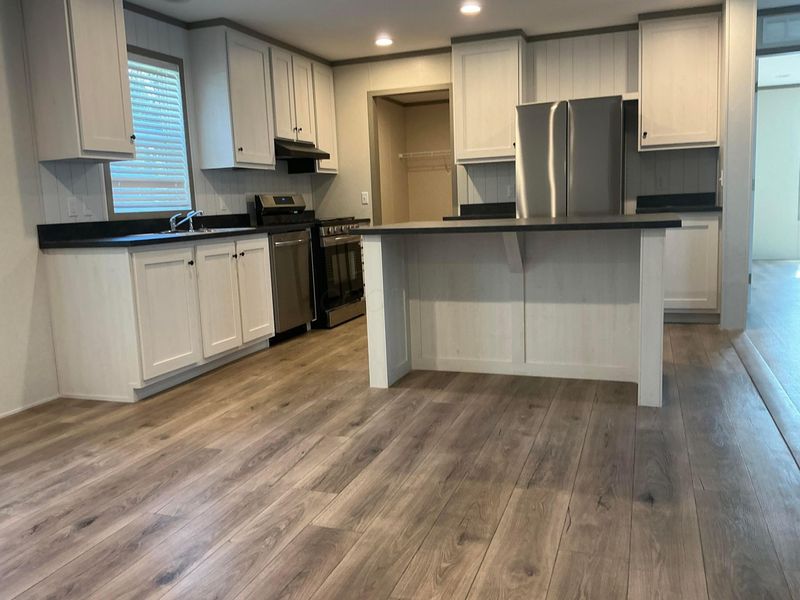 8565 Smith-Calhoun Road, Unit 170, Plain City, OH 43064 Photo 2