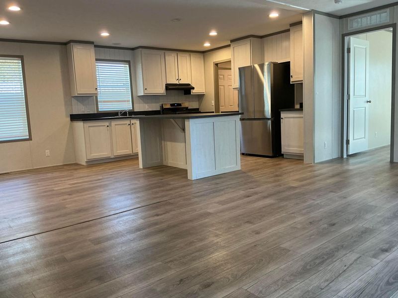 8565 Smith-Calhoun Road, Unit 170, Plain City, OH 43064 Photo 3