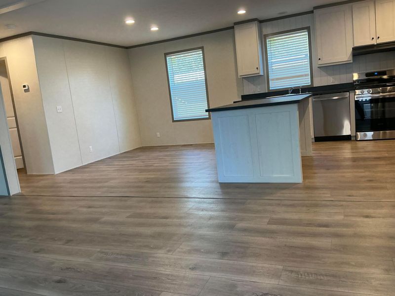 8565 Smith-Calhoun Road, Unit 170, Plain City, OH 43064 Photo 9