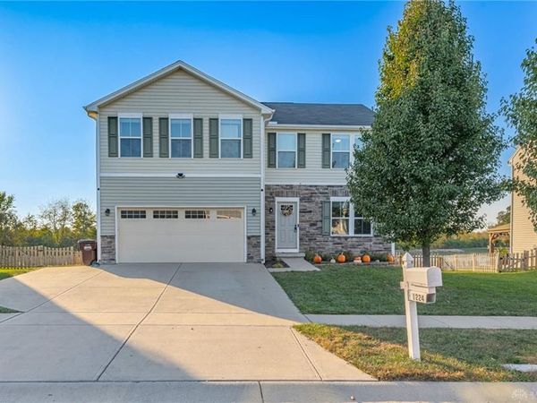 1224 Shannon Lane, Xenia, OH 45385