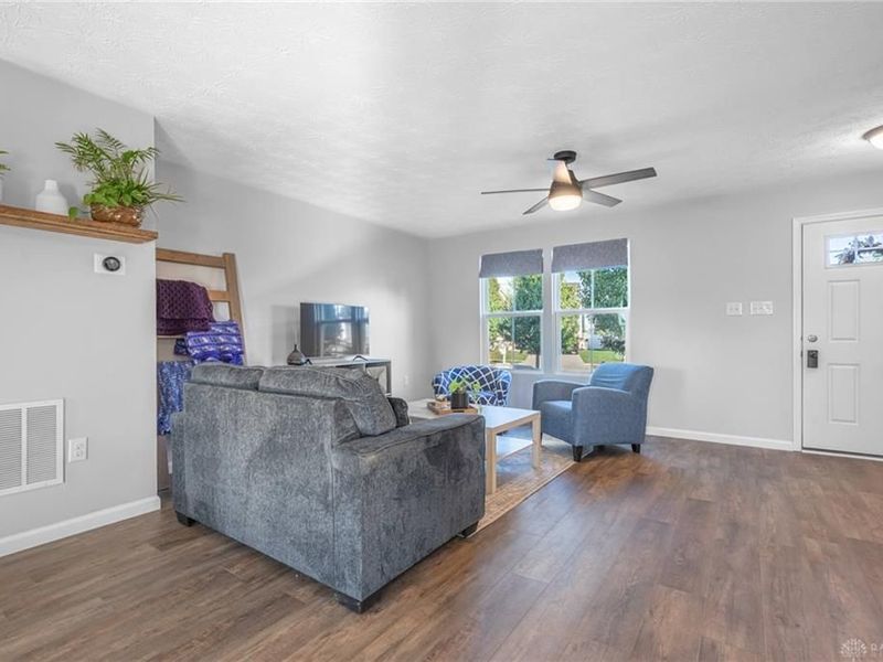 1224 Shannon Lane, Xenia, OH 45385 Photo 6