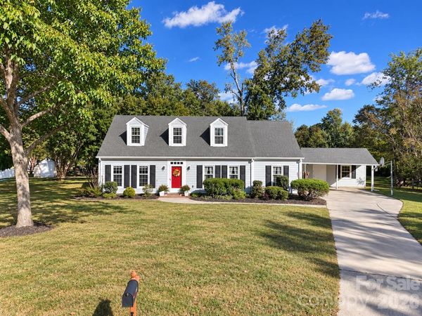 2004 Glouchester Circle , Charlotte, NC 28226