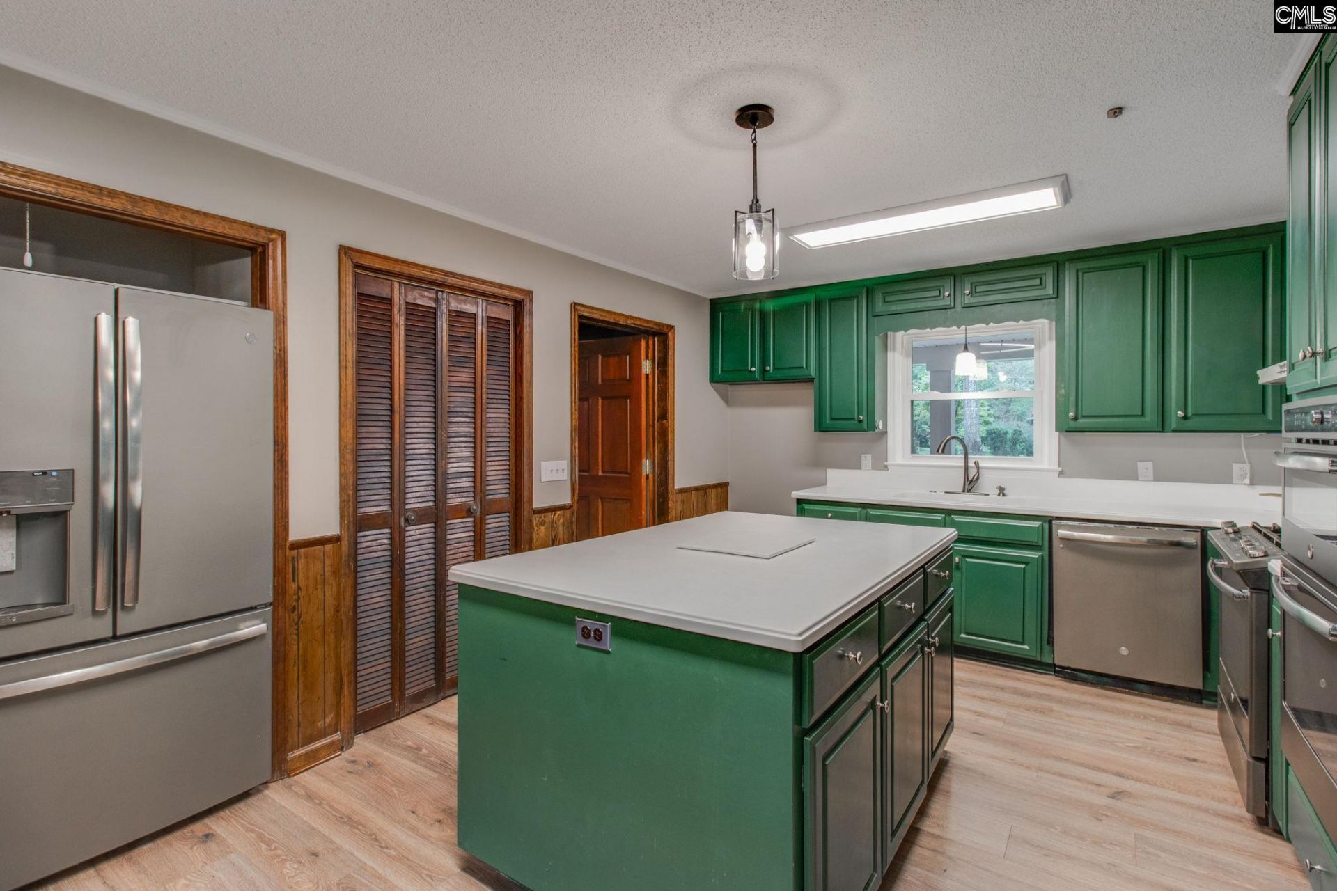 130 Pinewood Drive  Photo 11