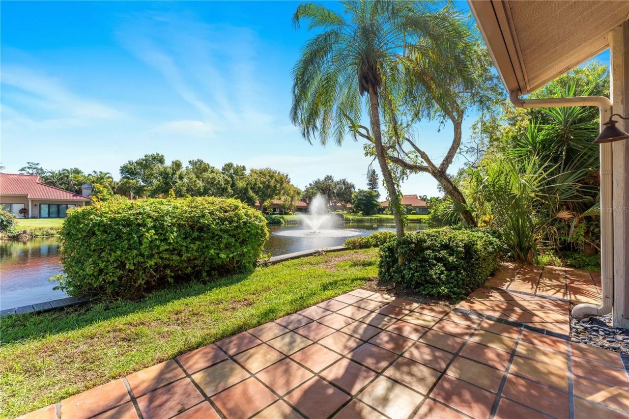 1720 Kestral Park Way S, Unit 49, Sarasota, FL 34231 Photo