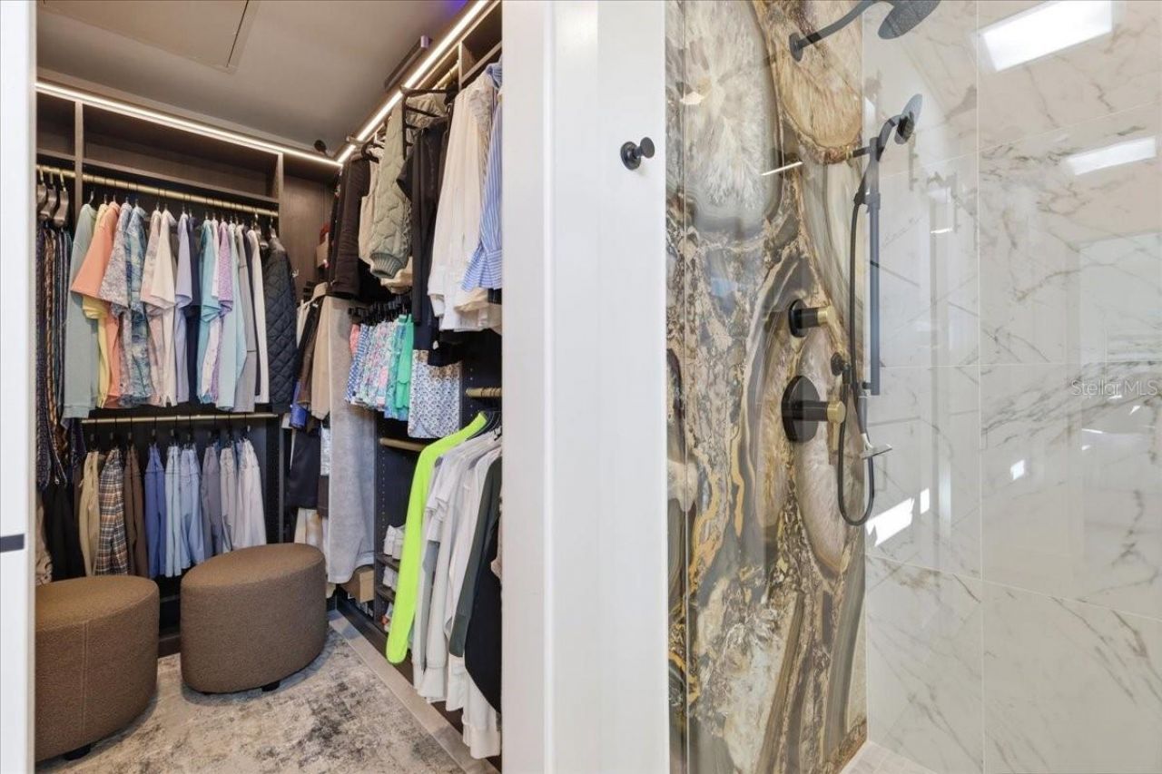8953 Charleston Park, Unit 18, Orlando, FL 32819 Photo