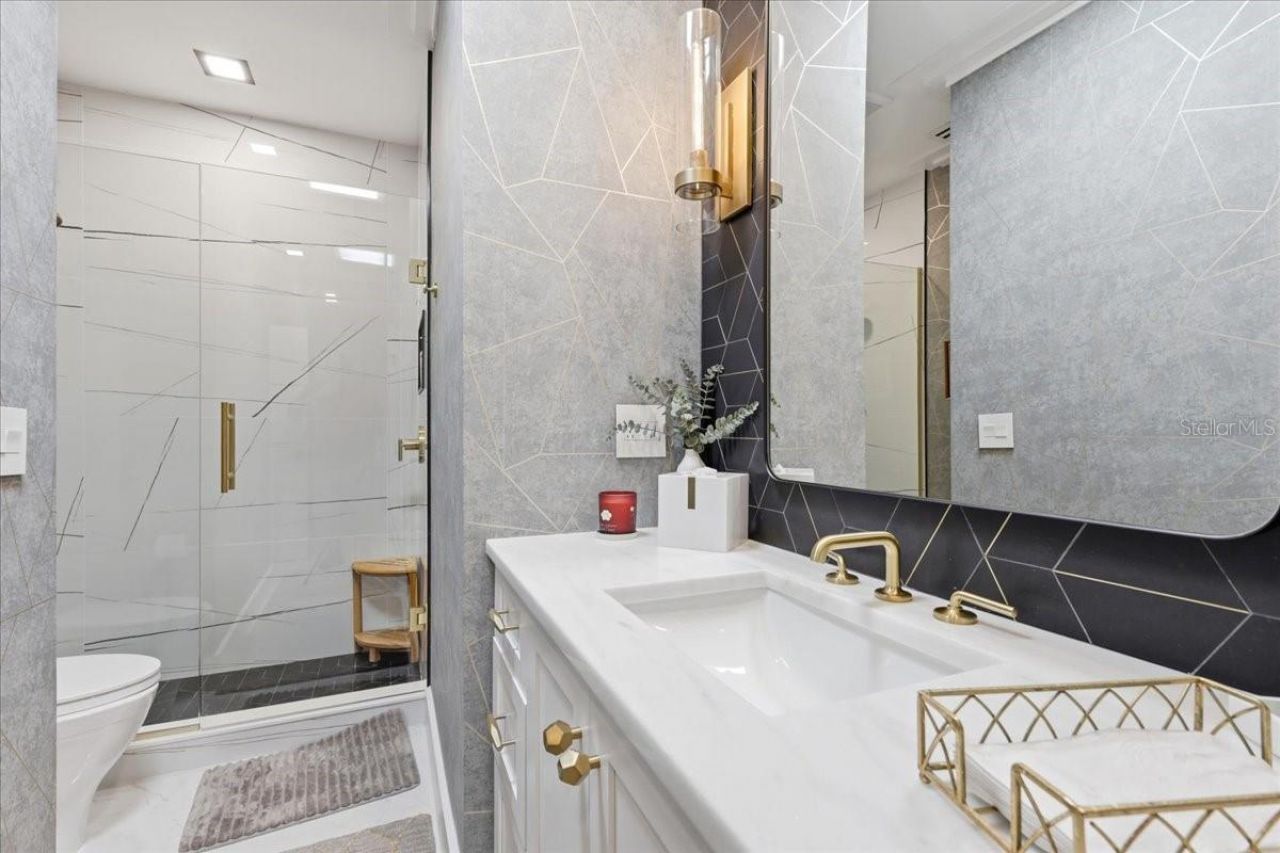 8953 Charleston Park, Unit 18, Orlando, FL 32819 Photo