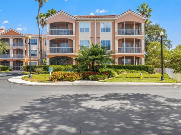 5000 CULBREATH KEY WAY , Unit 1-319, TAMPA, FL 33611