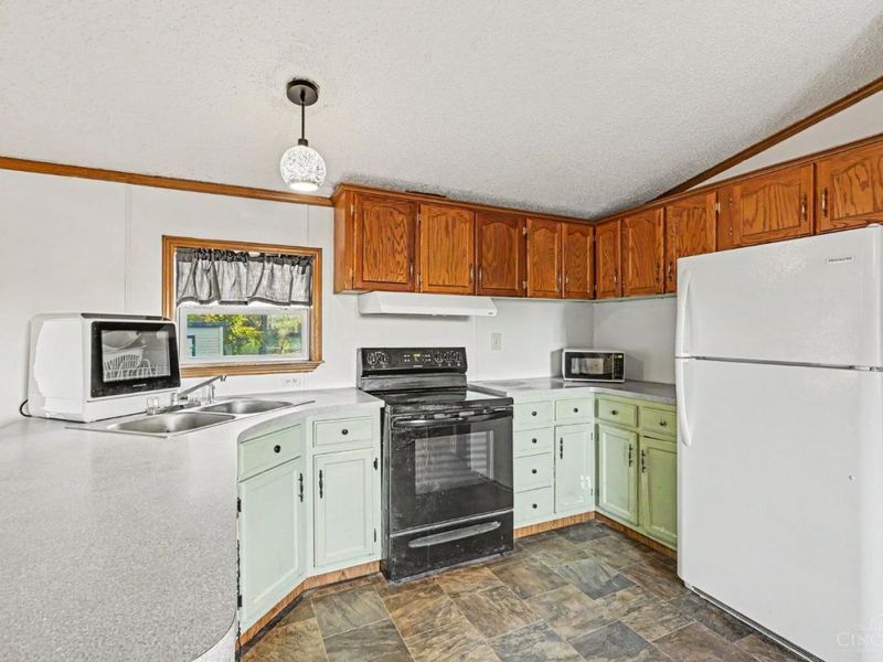 9970 Horseshoe Road, Lynchburg, OH 45142 Photo 5