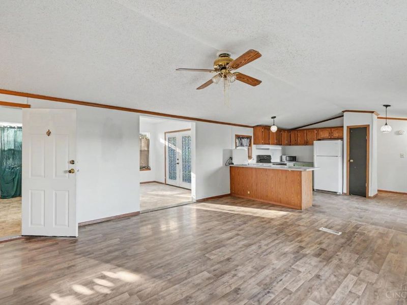 9970 Horseshoe Road, Lynchburg, OH 45142 Photo 7