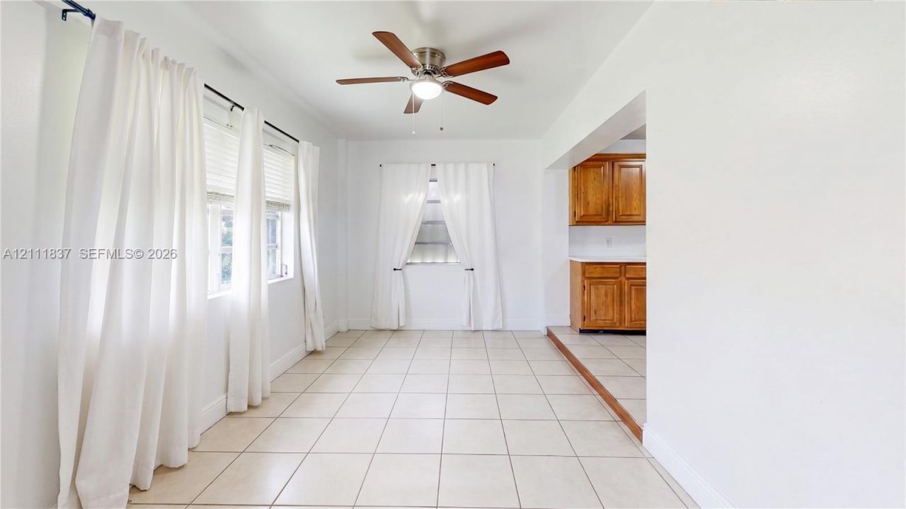 1560 NE 12th St , Homestead, FL 33033 Photo