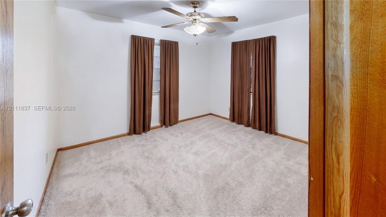 1560 NE 12th St , Homestead, FL 33033 Photo