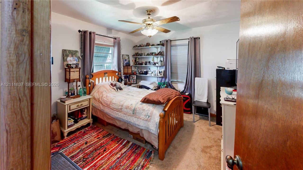 1560 NE 12th St , Homestead, FL 33033 Photo