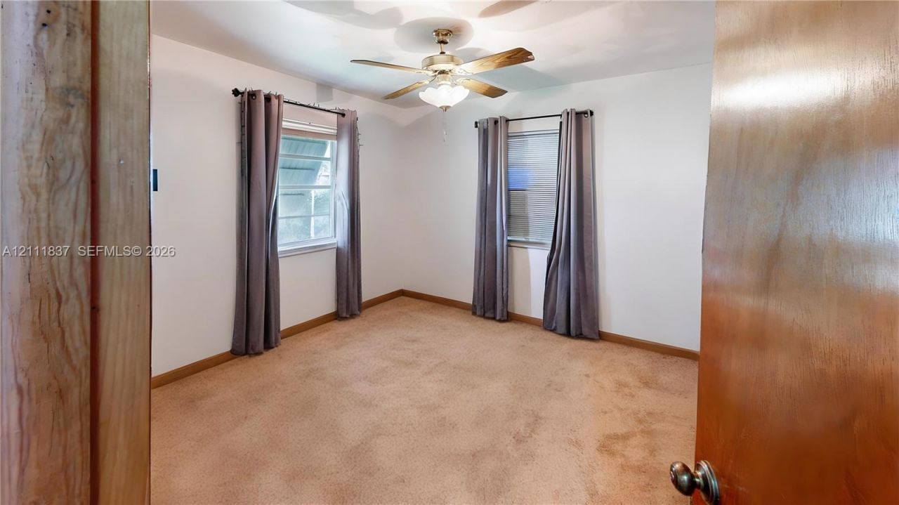 1560 NE 12th St , Homestead, FL 33033 Photo
