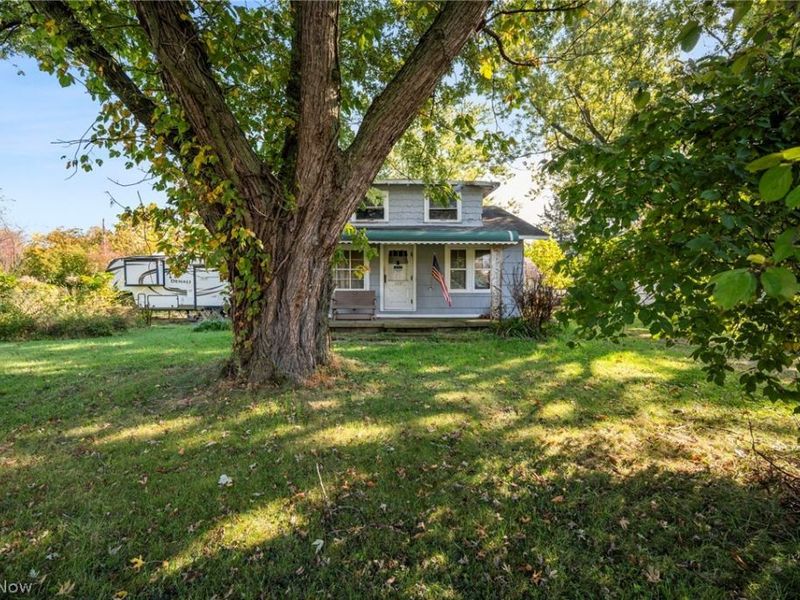 559 Pasadena Avenue, Sheffield Lake, OH 44054 Photo 2