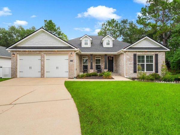 5779 Dunbar Circle, Milton, FL 32583