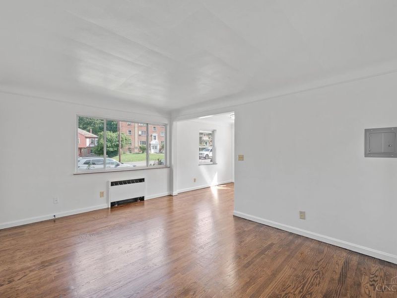 6428 Montgomery Road, Cincinnati, OH 45213 Photo 3
