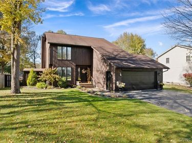 15 Stanhope Court, New Hartford, NY 13413