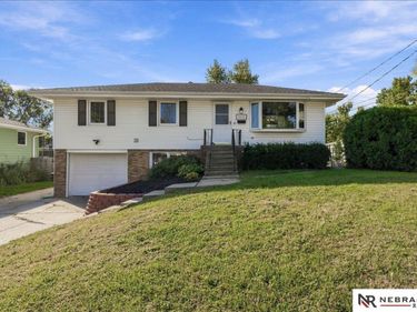 9447 Miami Street, Omaha, NE 68134