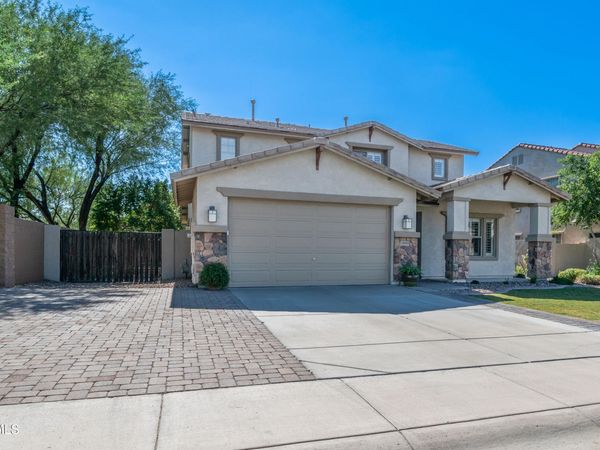 29704 N 69TH Drive, Peoria, AZ 85383