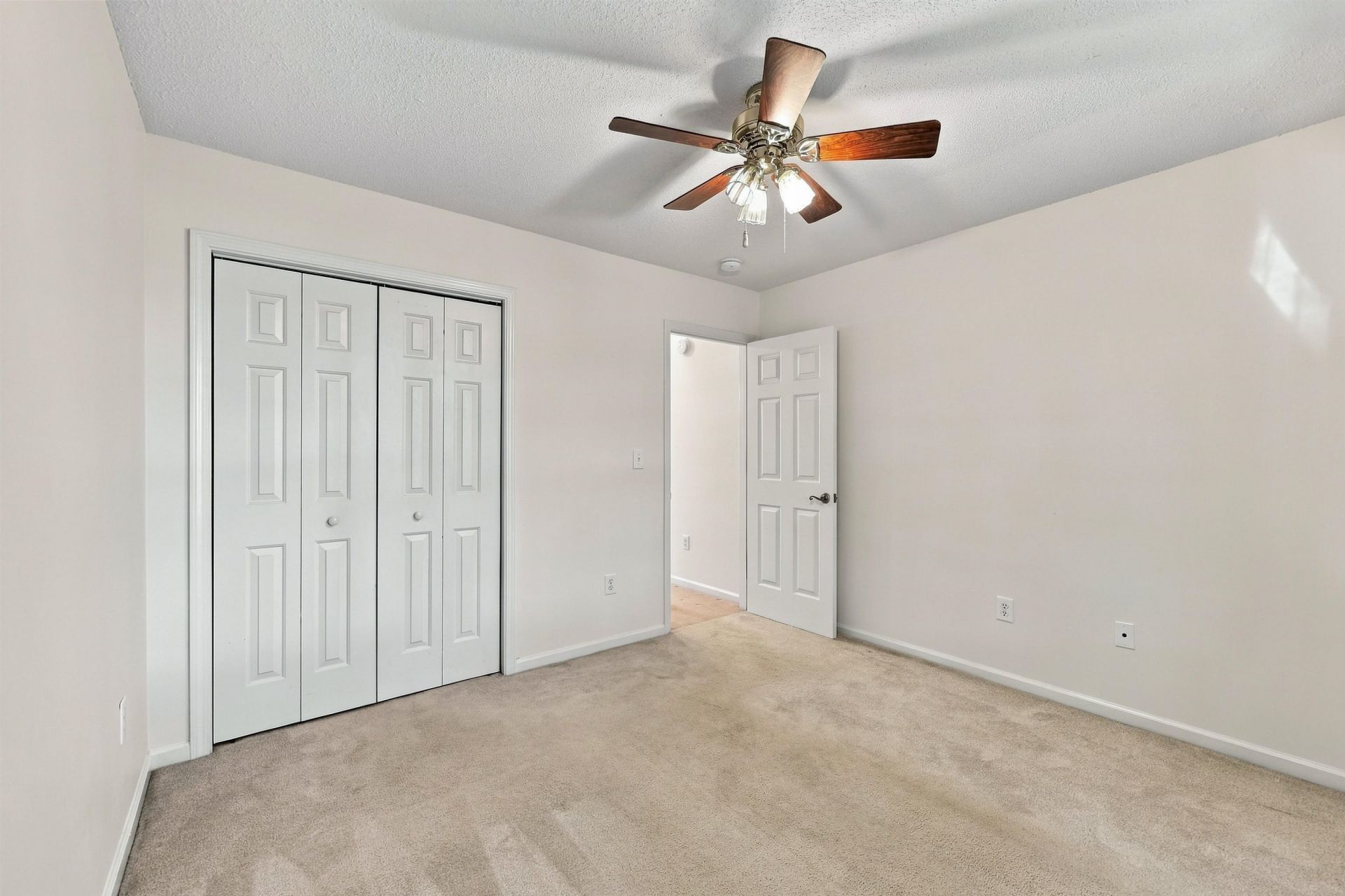 4107 Steeple Chase Dr. Photo 14