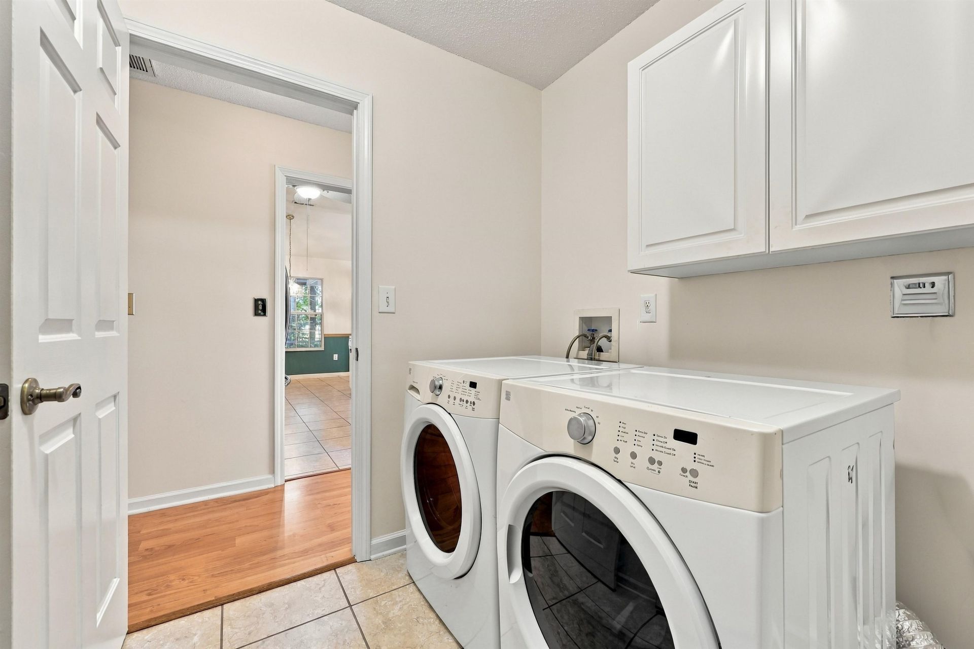 4107 Steeple Chase Dr. Photo 18
