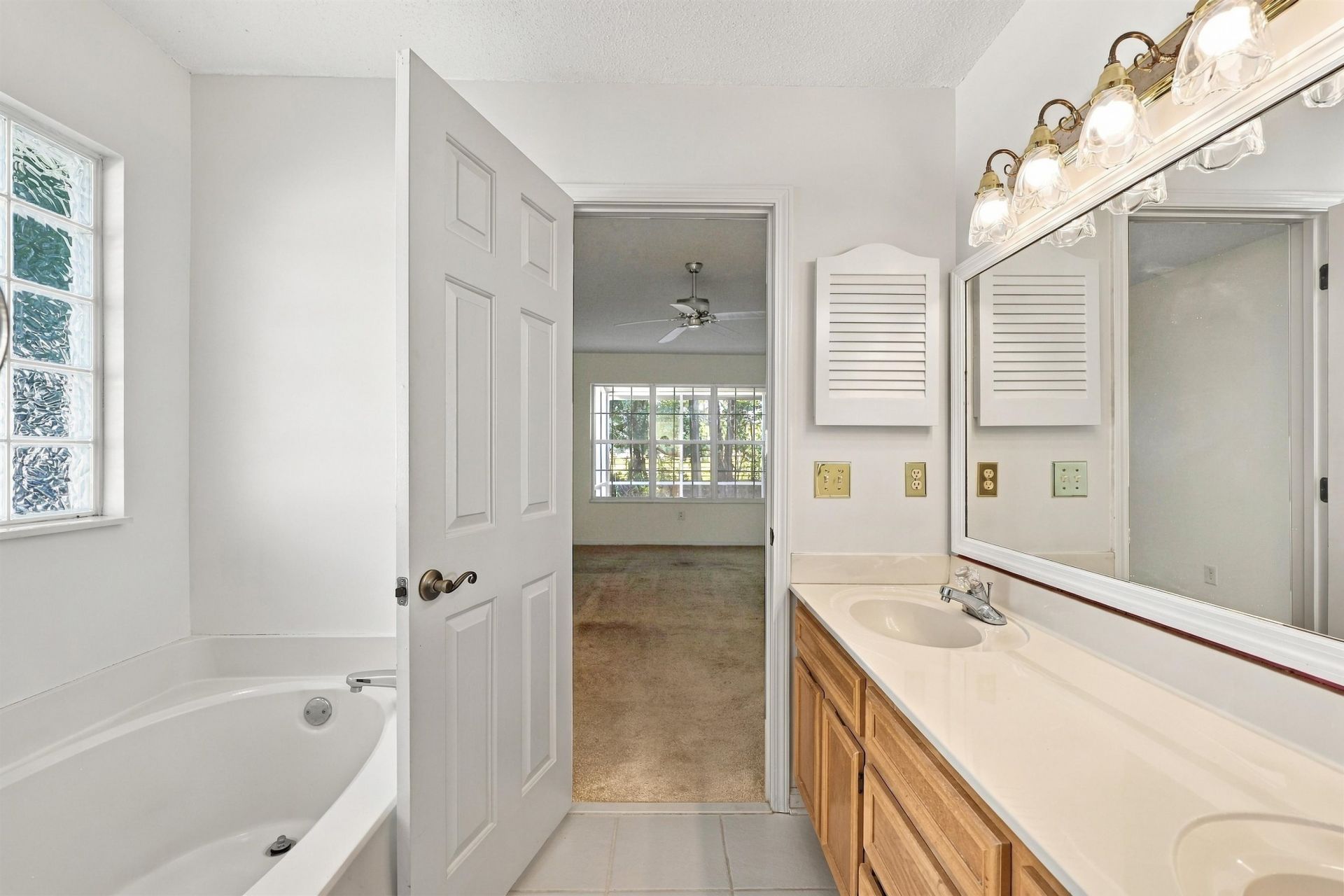 4107 Steeple Chase Dr. Photo 23