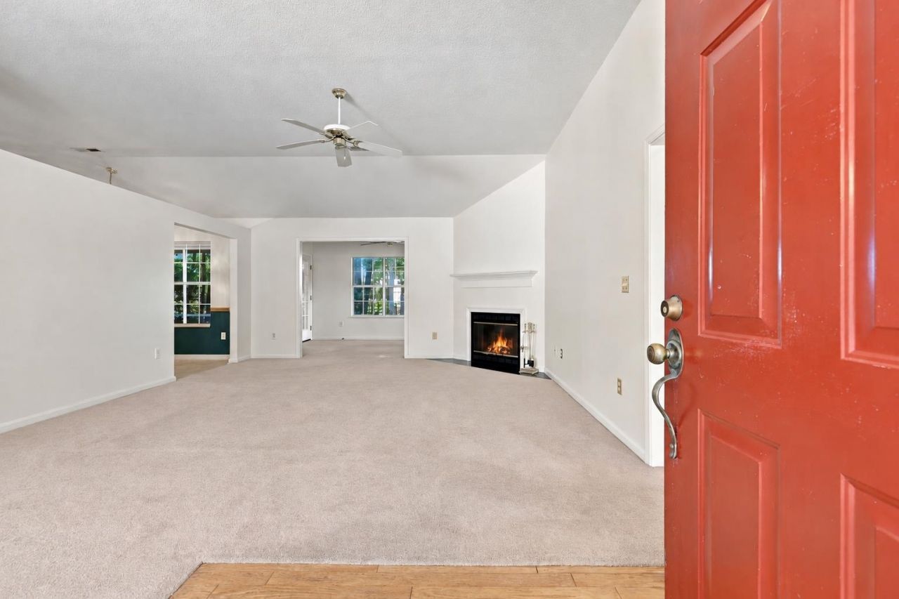 4107 Steeple Chase Dr. Photo 4