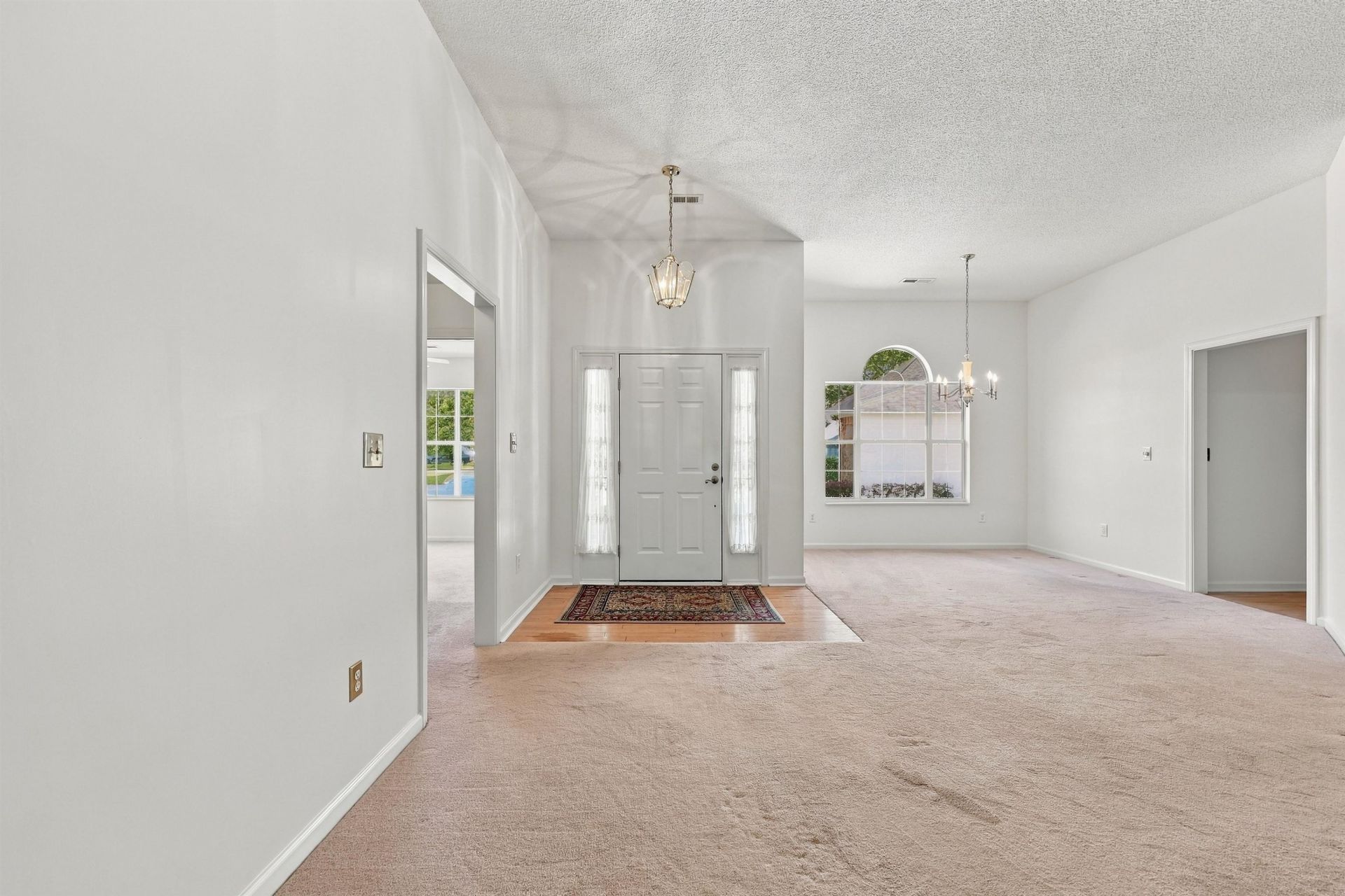 4107 Steeple Chase Dr. Photo 5