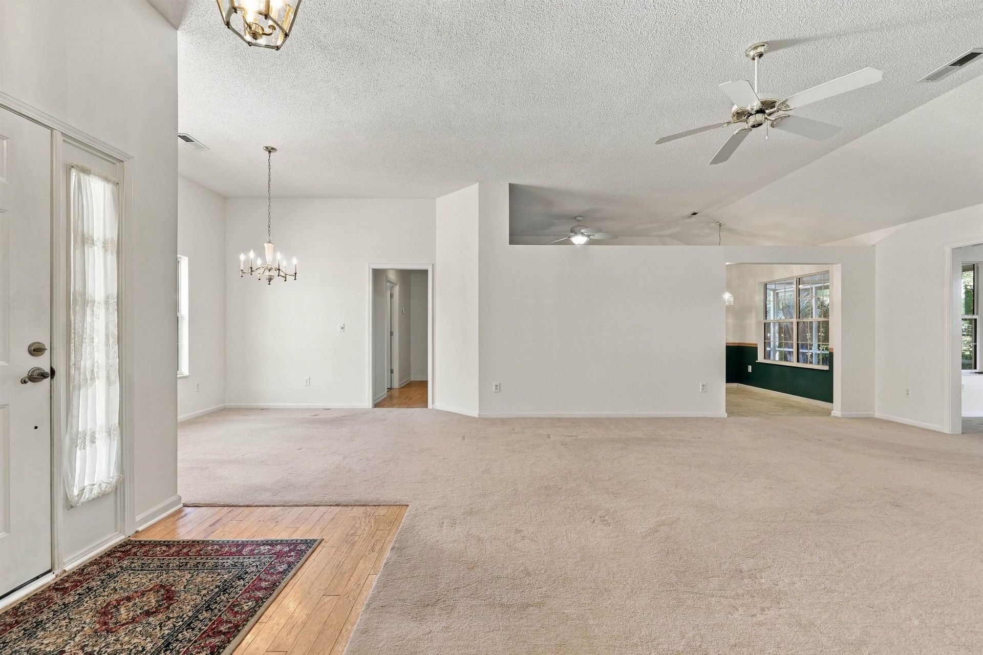 4107 Steeple Chase Dr. Photo 6