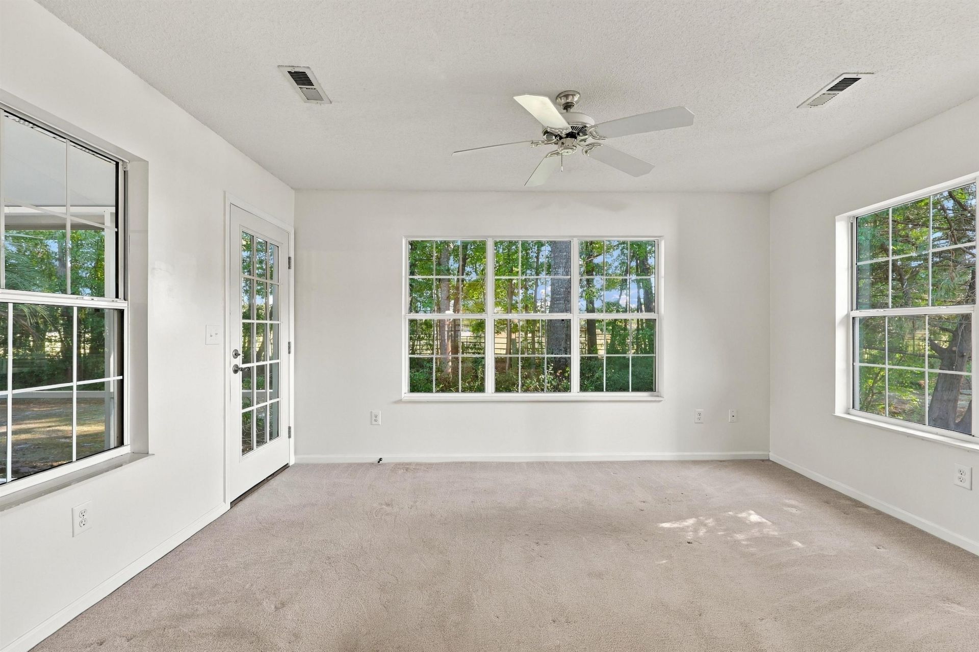 4107 Steeple Chase Dr. Photo 7