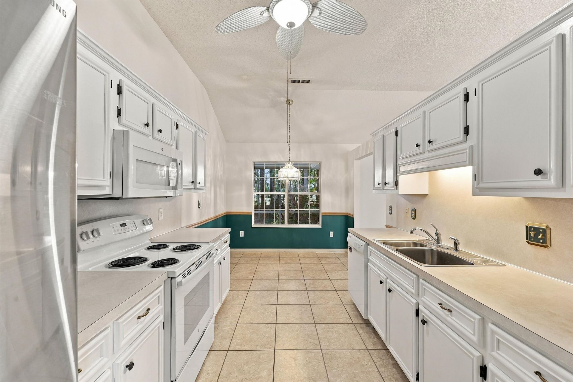 4107 Steeple Chase Dr. Photo 9