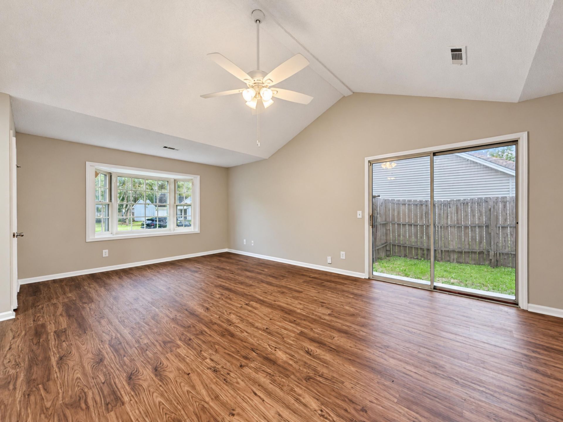 120 Alston Circle Photo 7