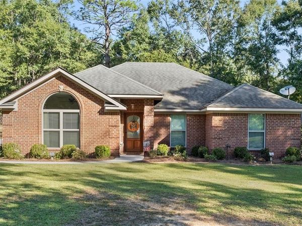 10228 Wulff Road S, Semmes, AL 36575