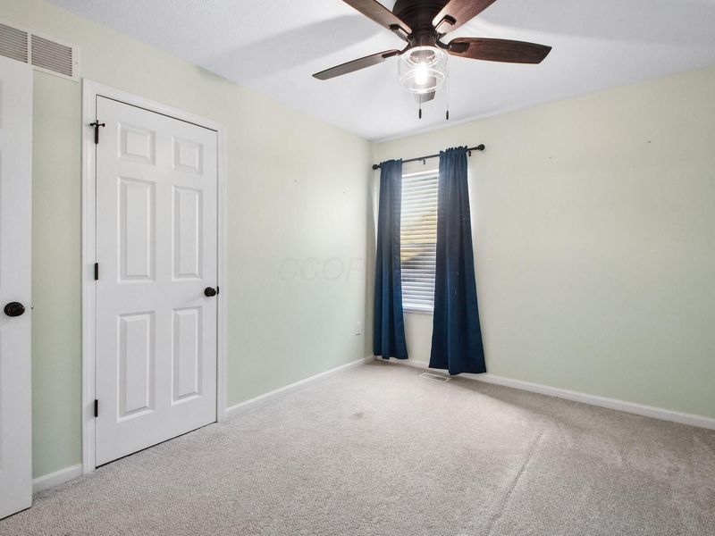 8230 Creekstone Lane, Blacklick, OH 43004 Photo 21