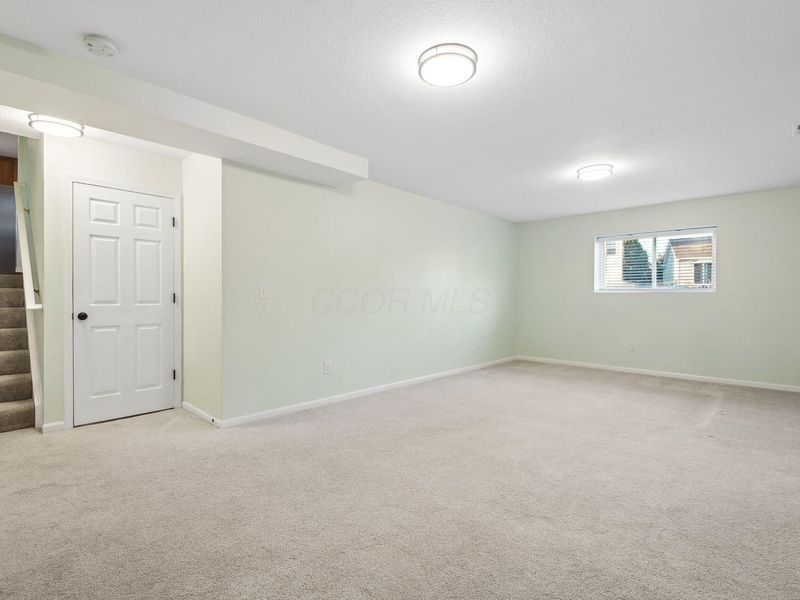 8230 Creekstone Lane, Blacklick, OH 43004 Photo 26