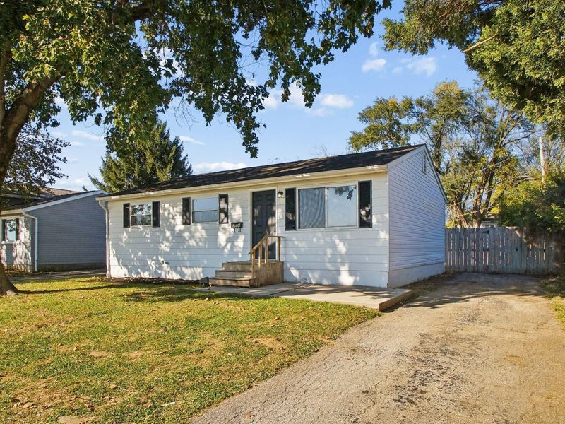 3636 Arnsby Road, Columbus, OH 43232 Photo 1